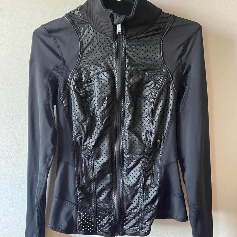 Zella Active Wear Bundle!: 2 zip up sweaters.